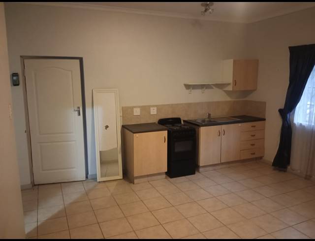 1 BEDROOM APARTMENT FOR SALE IN MONTCLAIR